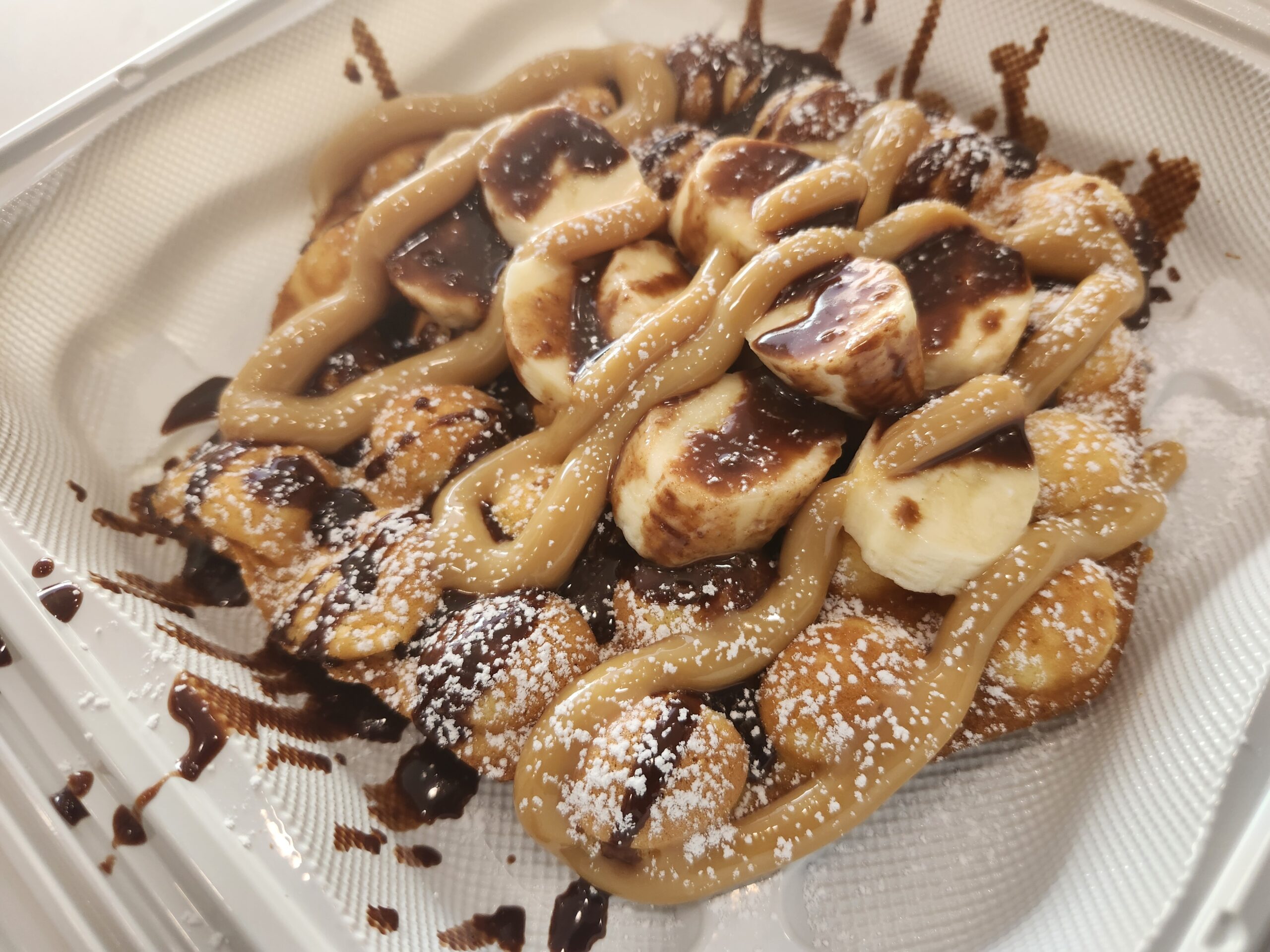 Bubble waffle at Bubble & Pearl's Boba Lab