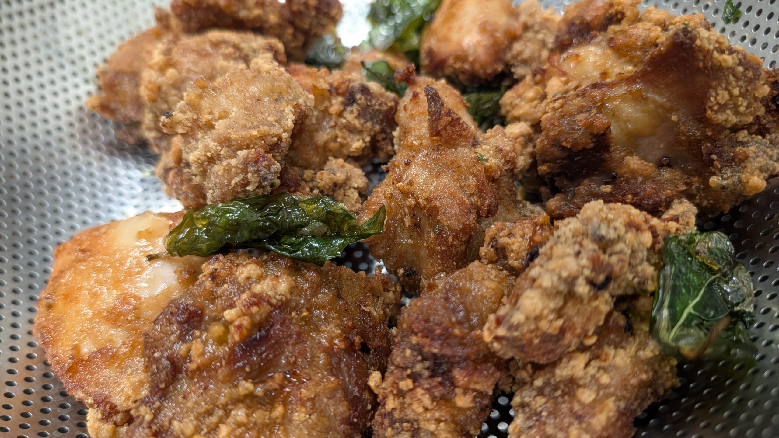 Zoomed-in popcorn chicken at Bubble & Pearl's Boba Lab